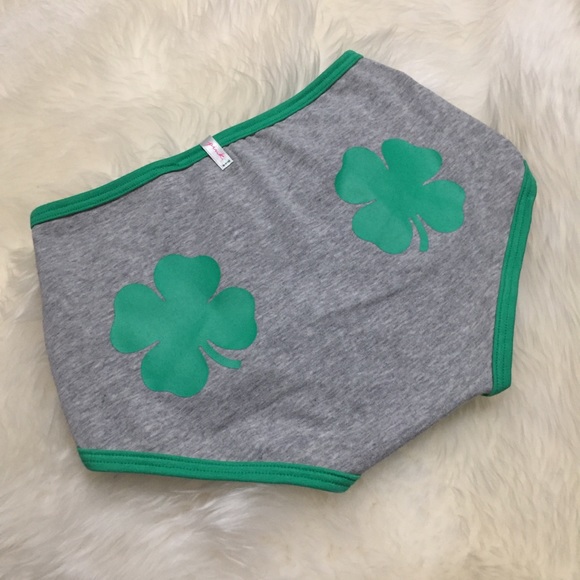 VS PINK Lucky Panties! 4 Leaf Clover Cotton Boyshort - Picture 2 of 12